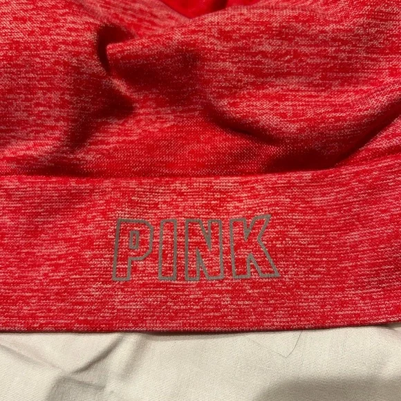 PINK Victoria's Secret Red Seamless Sports Bra - Picture 4 of 4